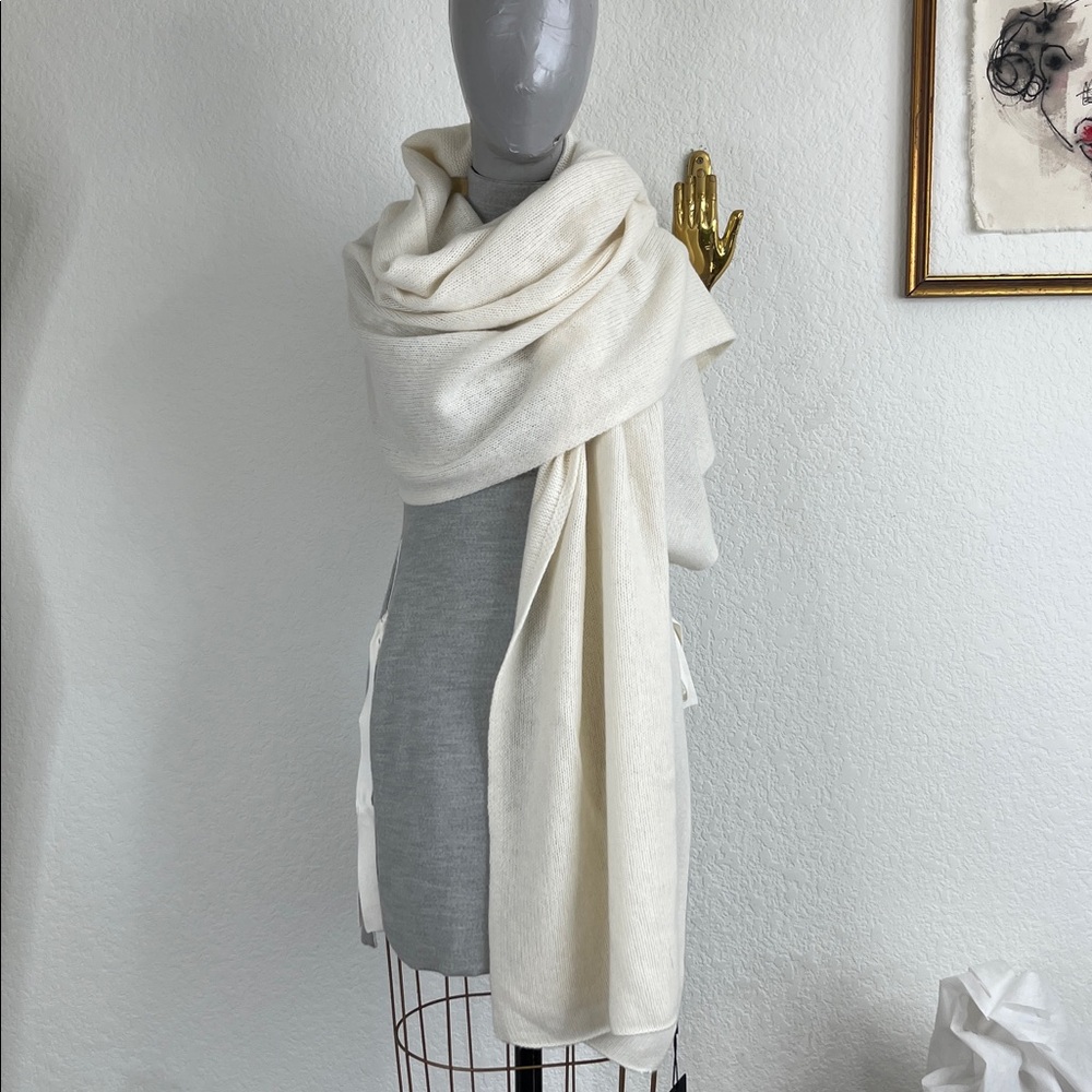 Lisa Yang Oslo Cashmere Scarf
